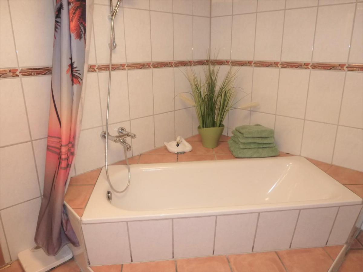 Apartment De Luxe 73 Qm Mit 3 Zimmer Und Terrasse Einhausen  Екстериор снимка